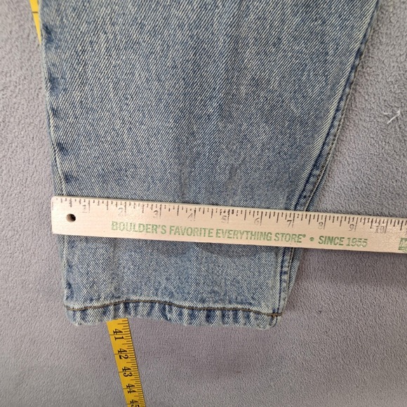 Vintage Levis 501 Jeans Mens Blue Light Wash Distressed Made in USA Fits 30x30 - Picture 5 of 16